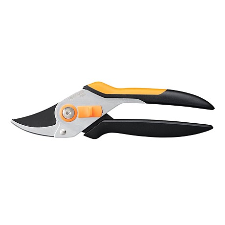 Секатор Fiskars плоскостной Solid P331 металлический